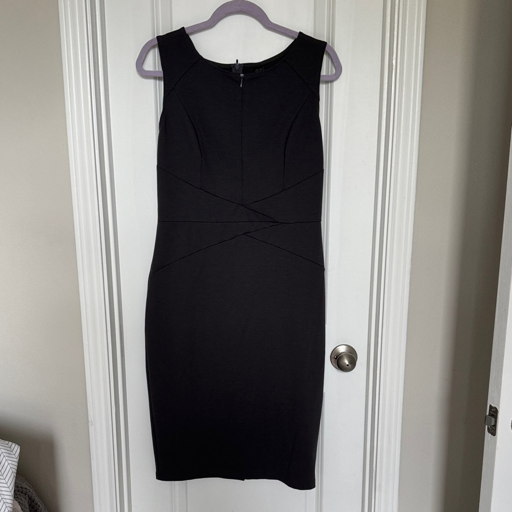 Elegant Black Sleeveless Dress